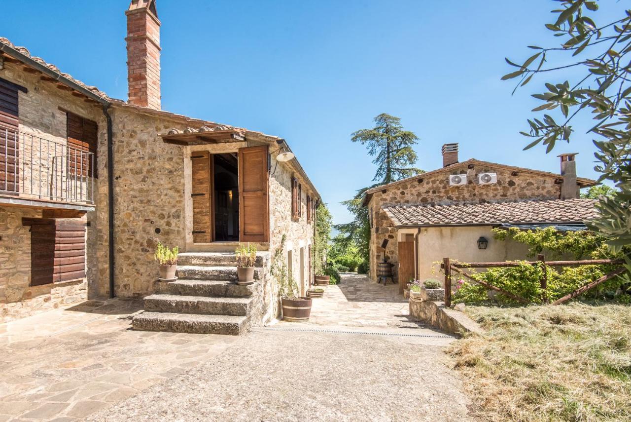 Appartamento Gemma Bianca-Tavoleto Castiglione dʼOrcia Екстериор снимка