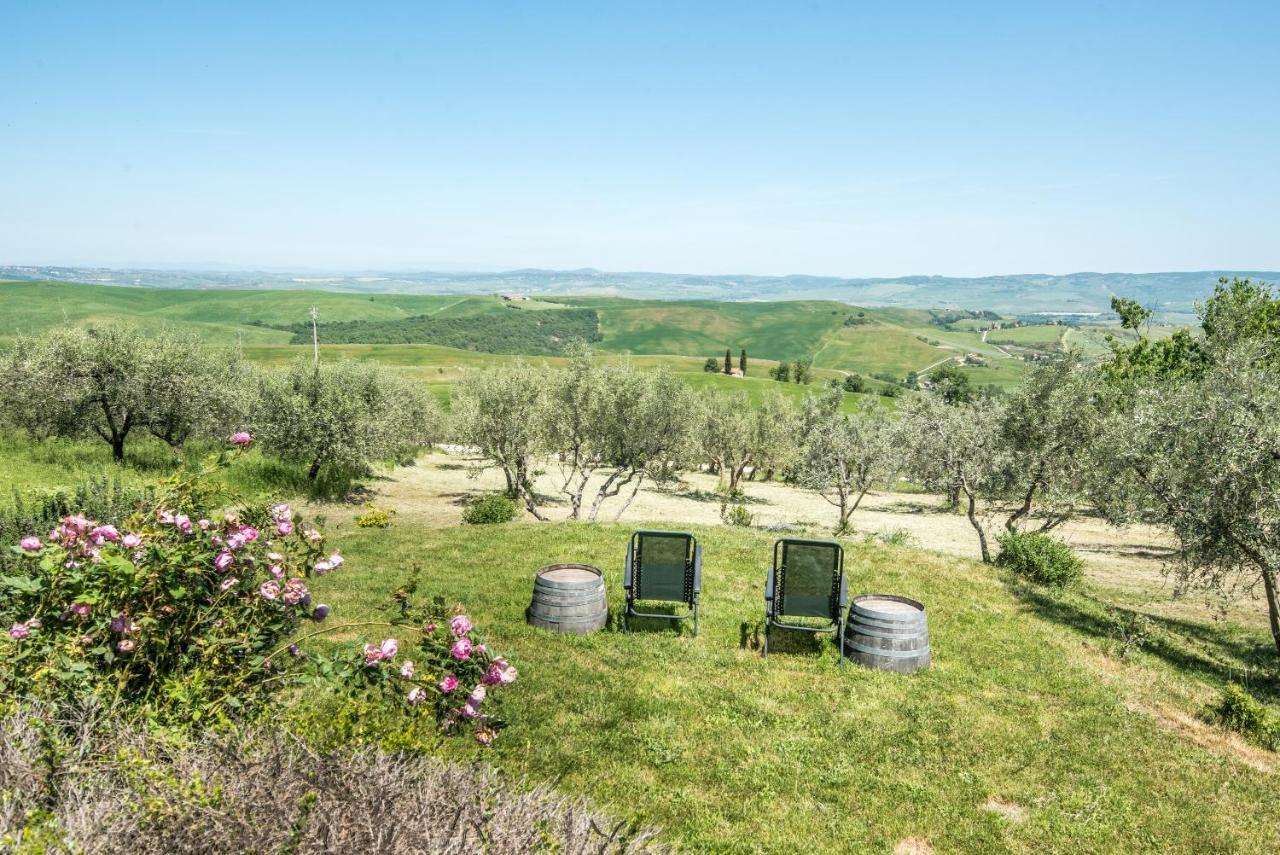 Appartamento Gemma Bianca-Tavoleto Castiglione dʼOrcia Екстериор снимка